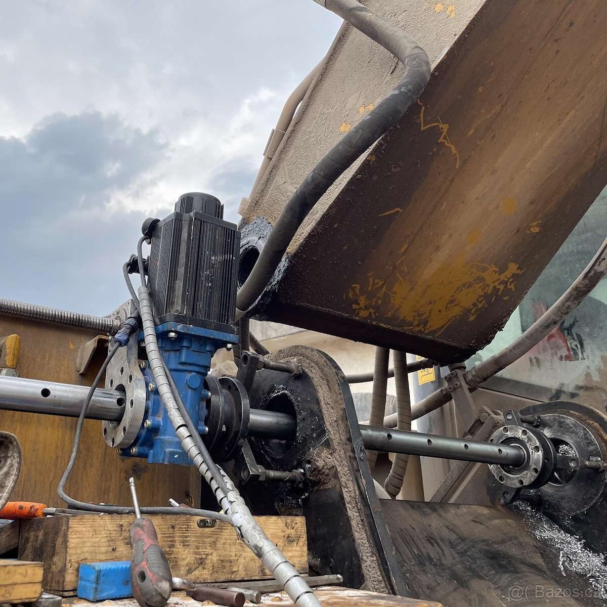 mobilni vyvrtavacka - 2