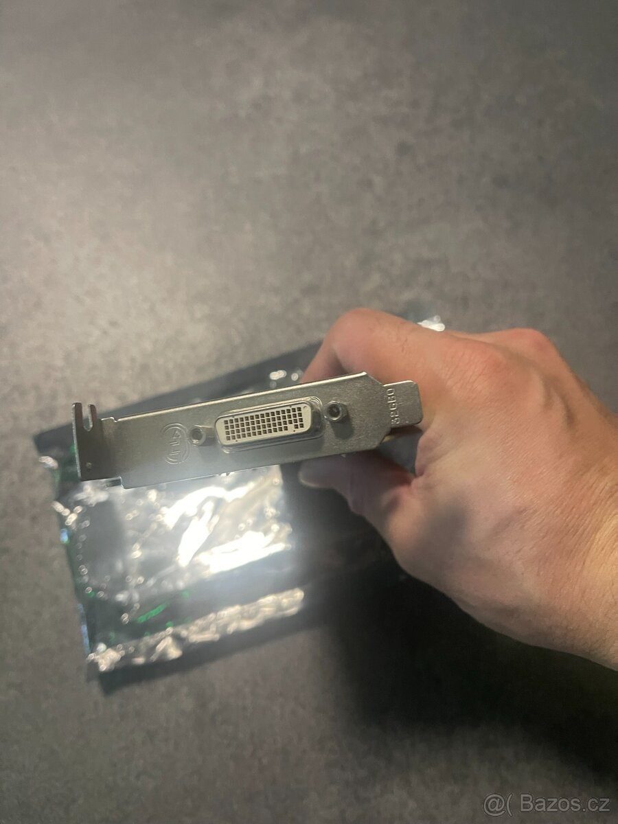 NVIDIA NVS 285 128MB - 2