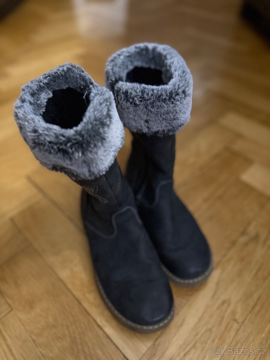 Dívčí kozačky velikosti 35 - 2