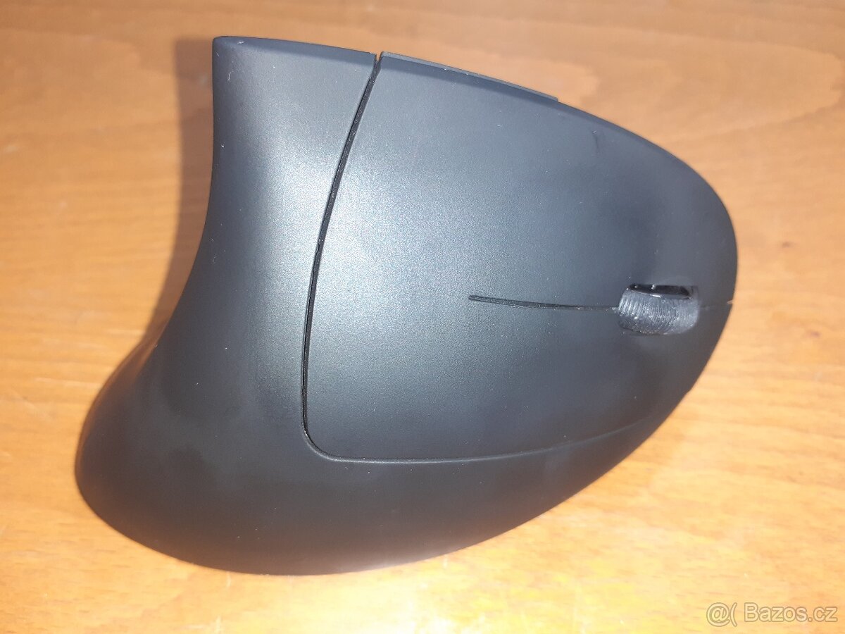 Ergonomická myš - 2