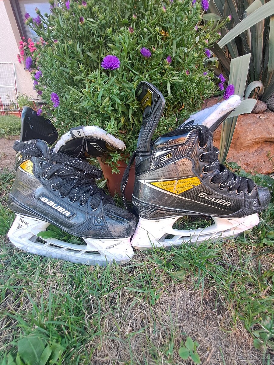 Brusle Bauer Supreme 3s Pro - 2