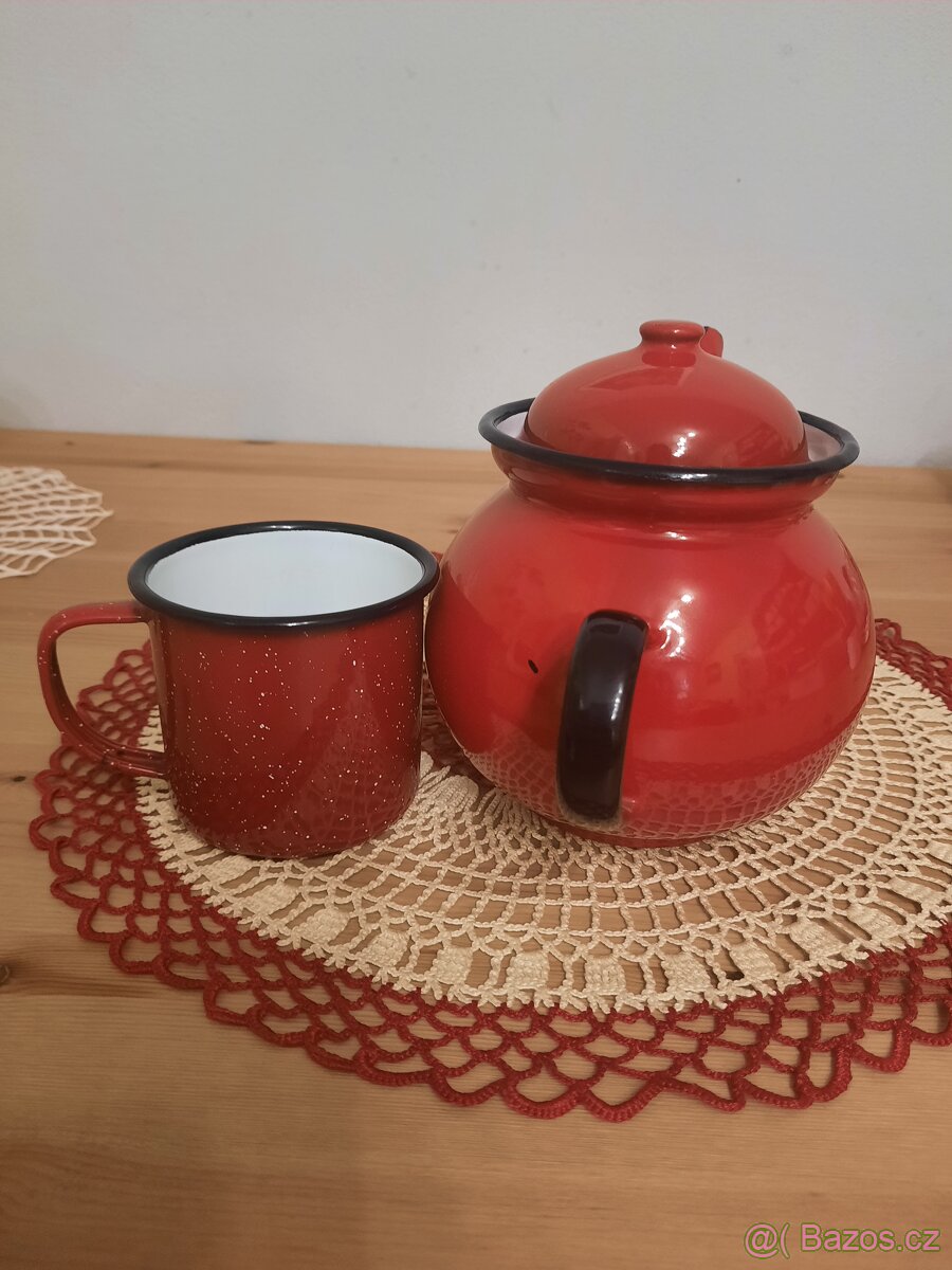 Konvička smaltovaná , háčkovaná dečka - 2