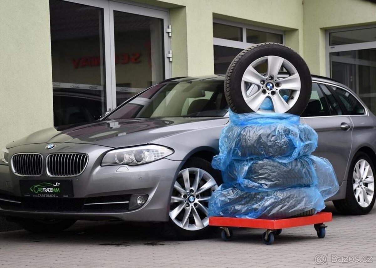BMW Řada 5 530d xDrive - 2