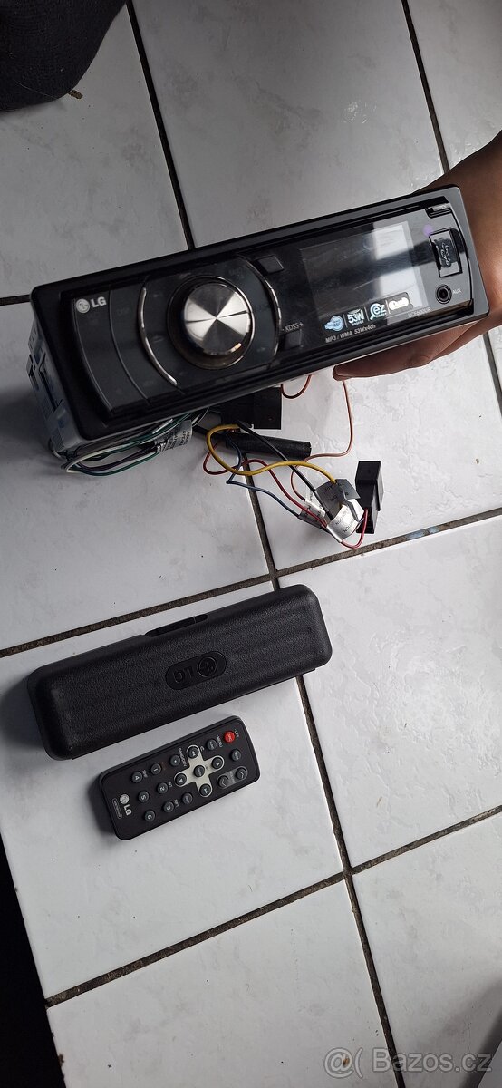 Autorádio LG - 2