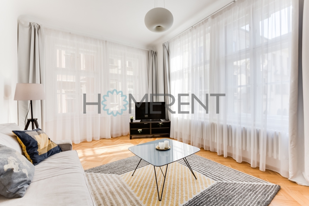 Pronájem velkého bytu 2+1, 76m² - Praha 1 - Staré Město - Že - 2