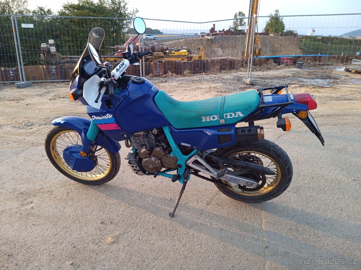 Honda NX 500