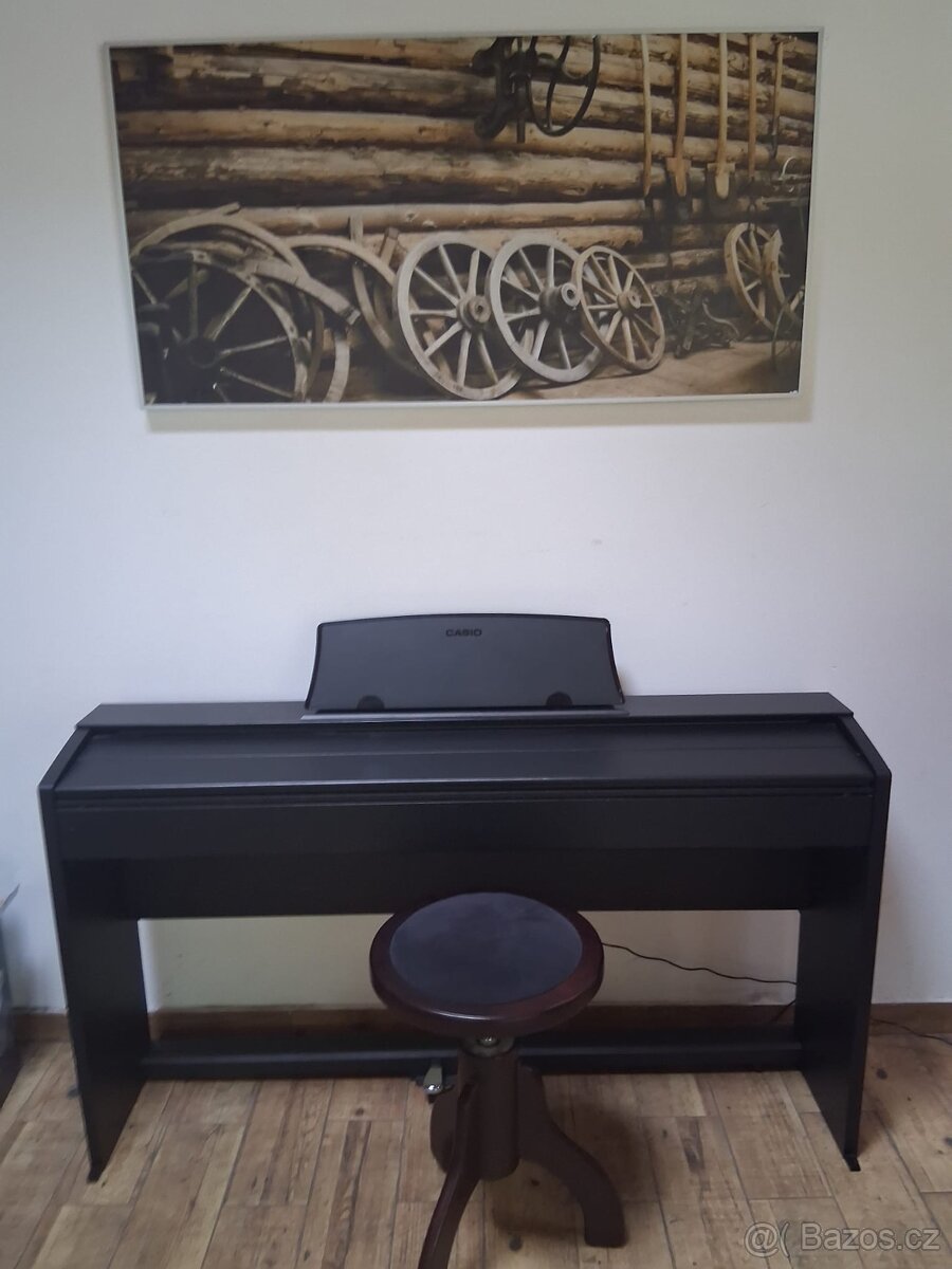Casio CDP 770 drevenym stojanem a stolickou - 2