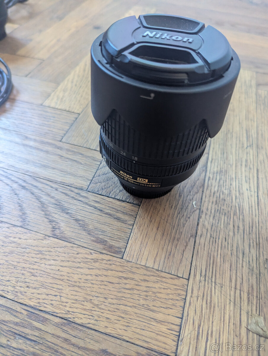 Nikon D90 + 2 objektivy + příslušenství - 2