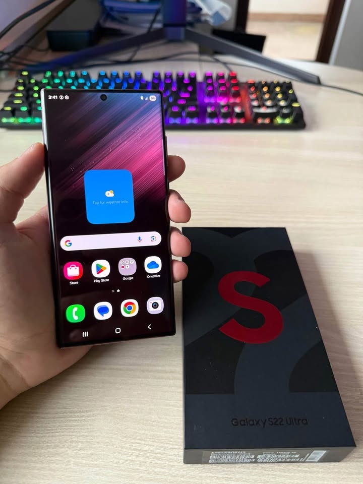 Galaxy S22 Ultra 5G 512GB Burgundy - 2