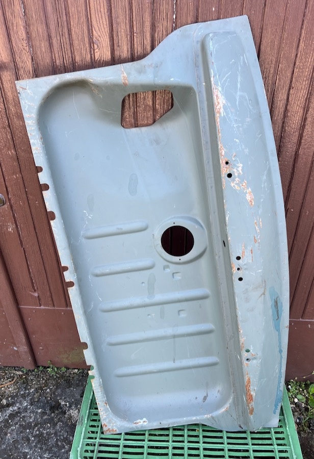 Škoda 1000MB - nová podlaha kufru - 2