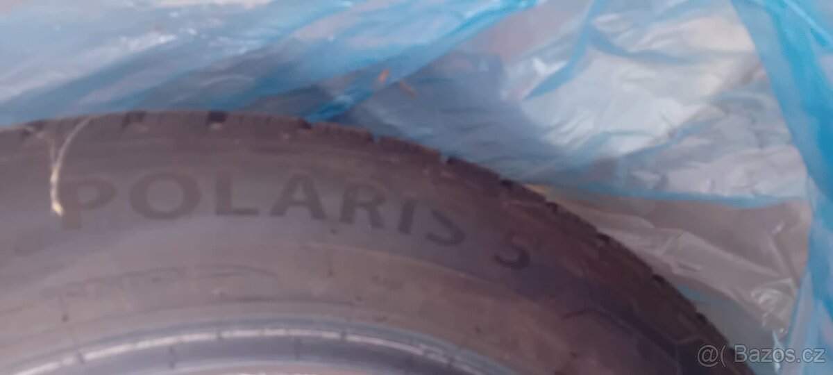 Prodám zimní 205/55/17 - 2