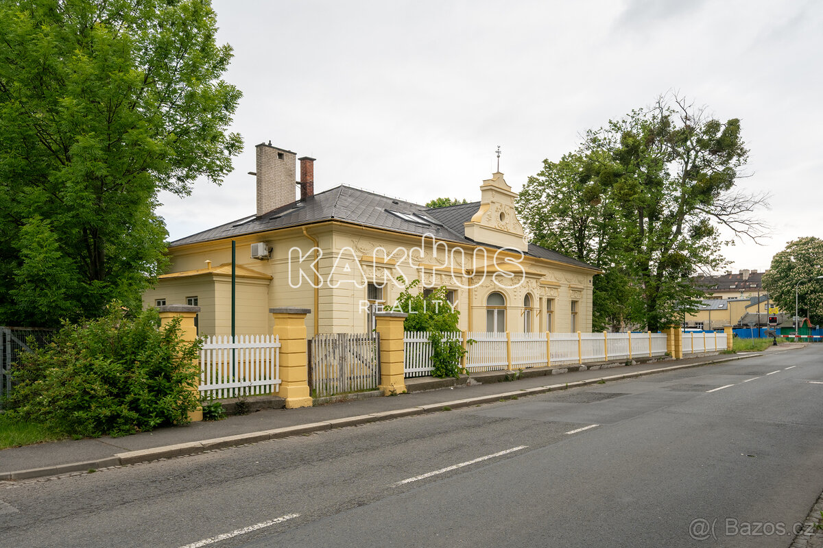 Pronájem kanceláří (173m2), na ulici Škrobálkova, Ostrava-Ku - 2