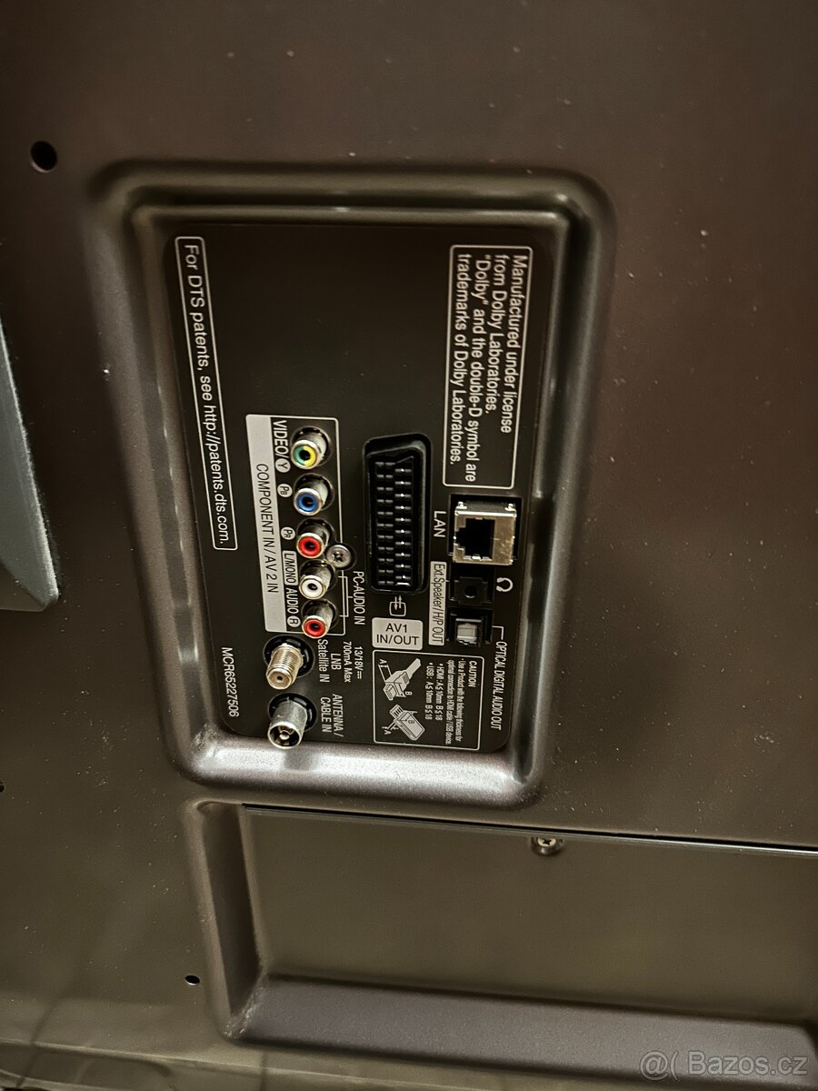 LED TV LG 42LB650V - 2