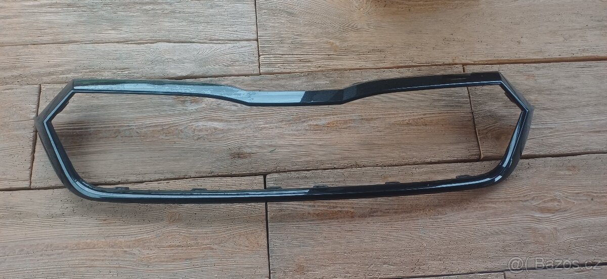 Škoda Octavia rámeček vedení vzduchu - 2