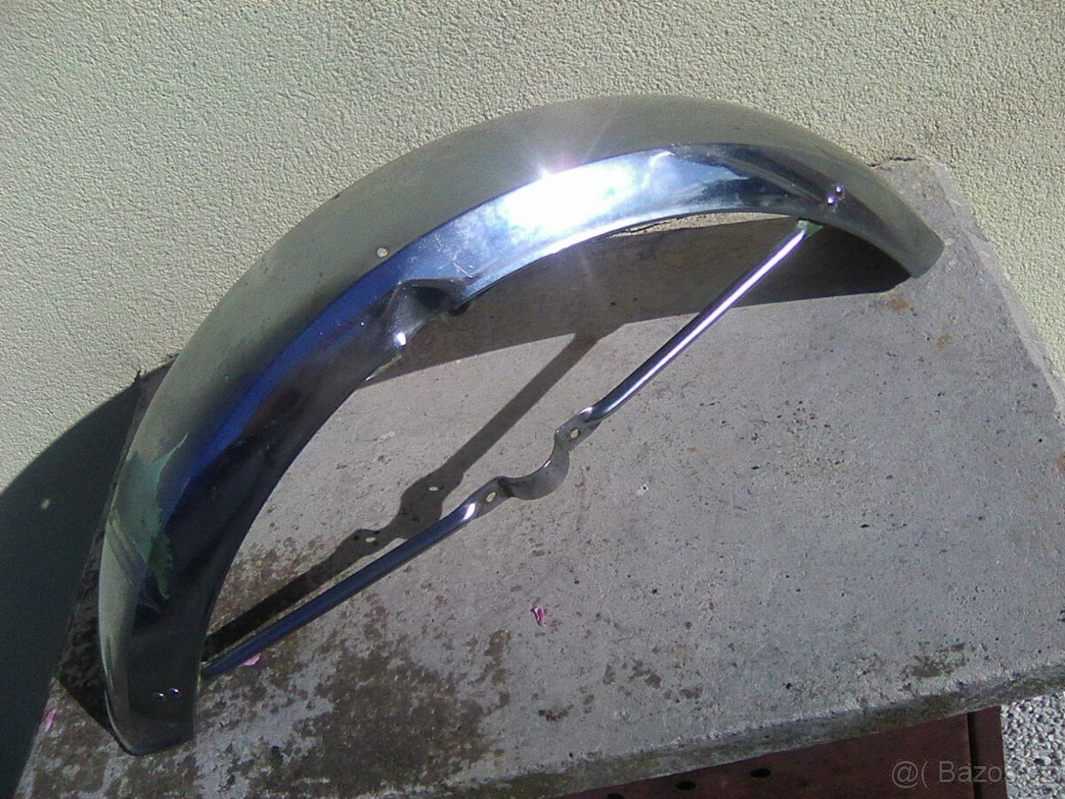 Jawa 350/634 - blatníky, kastlík,zástěrka,kryty motoru - 2