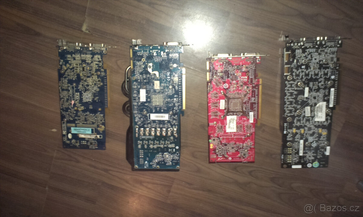 Staré grafické karty - 2