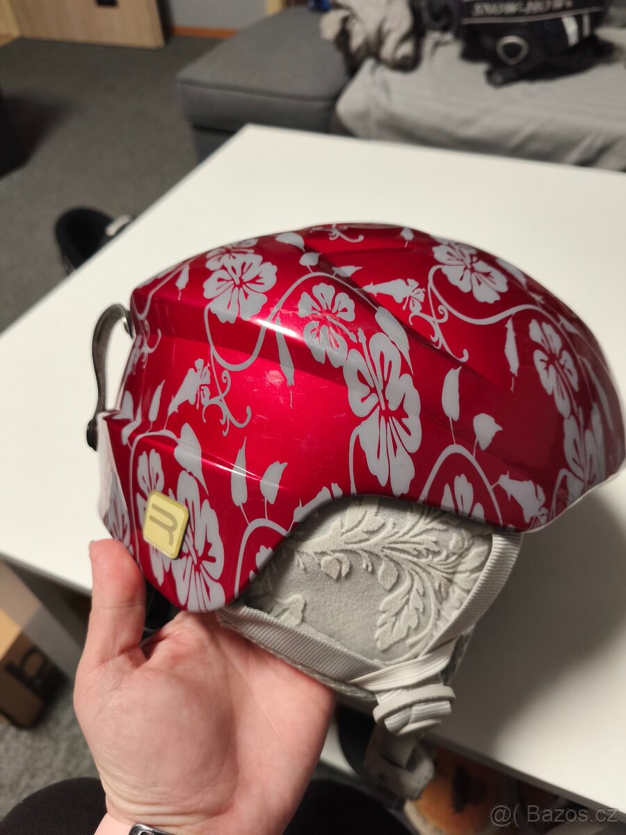 Lyžařská helma - 2