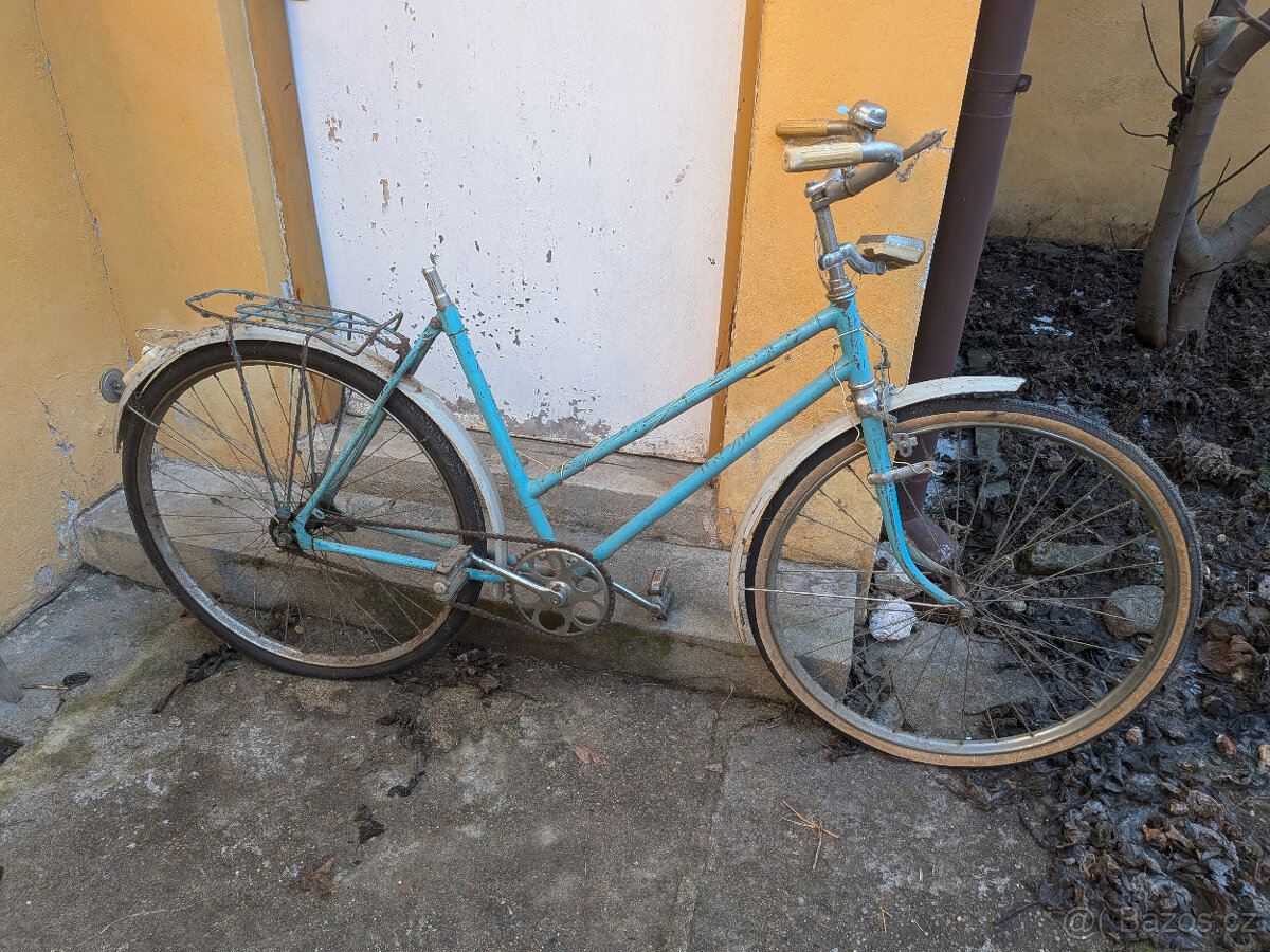 Staré kolo "Ukrajina" - 2