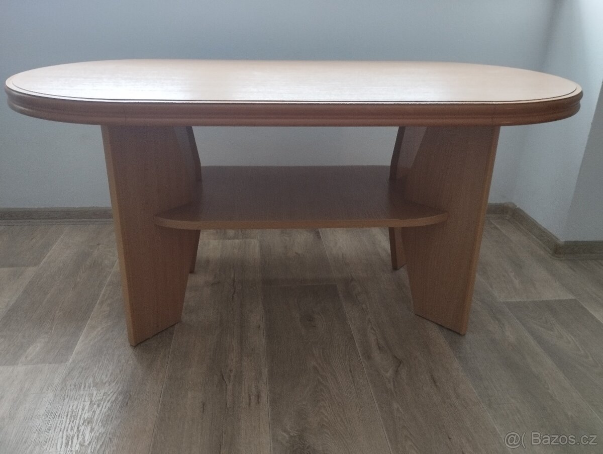 Konferenční stolek - 2