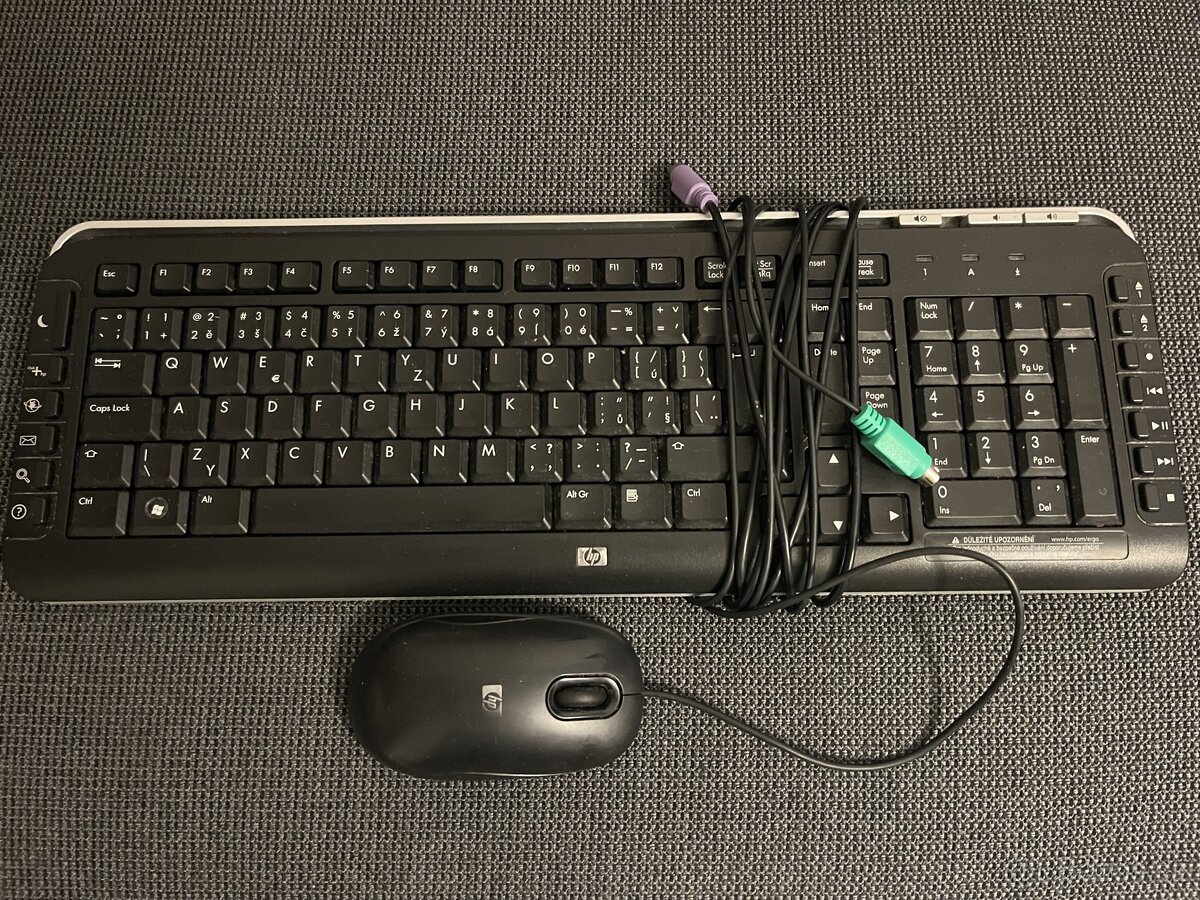 HP Pavilion a6731 - 2