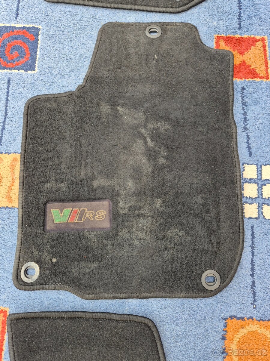 Koberečky OCT.1 RS - 2