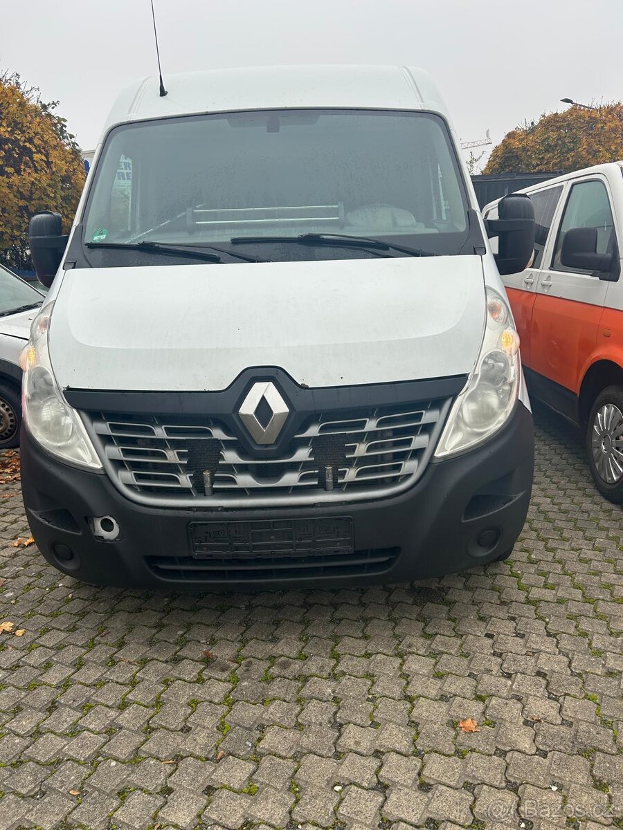 Renault Master 2,3 DCI rok 2017- klima, OBYTNÝ - 2