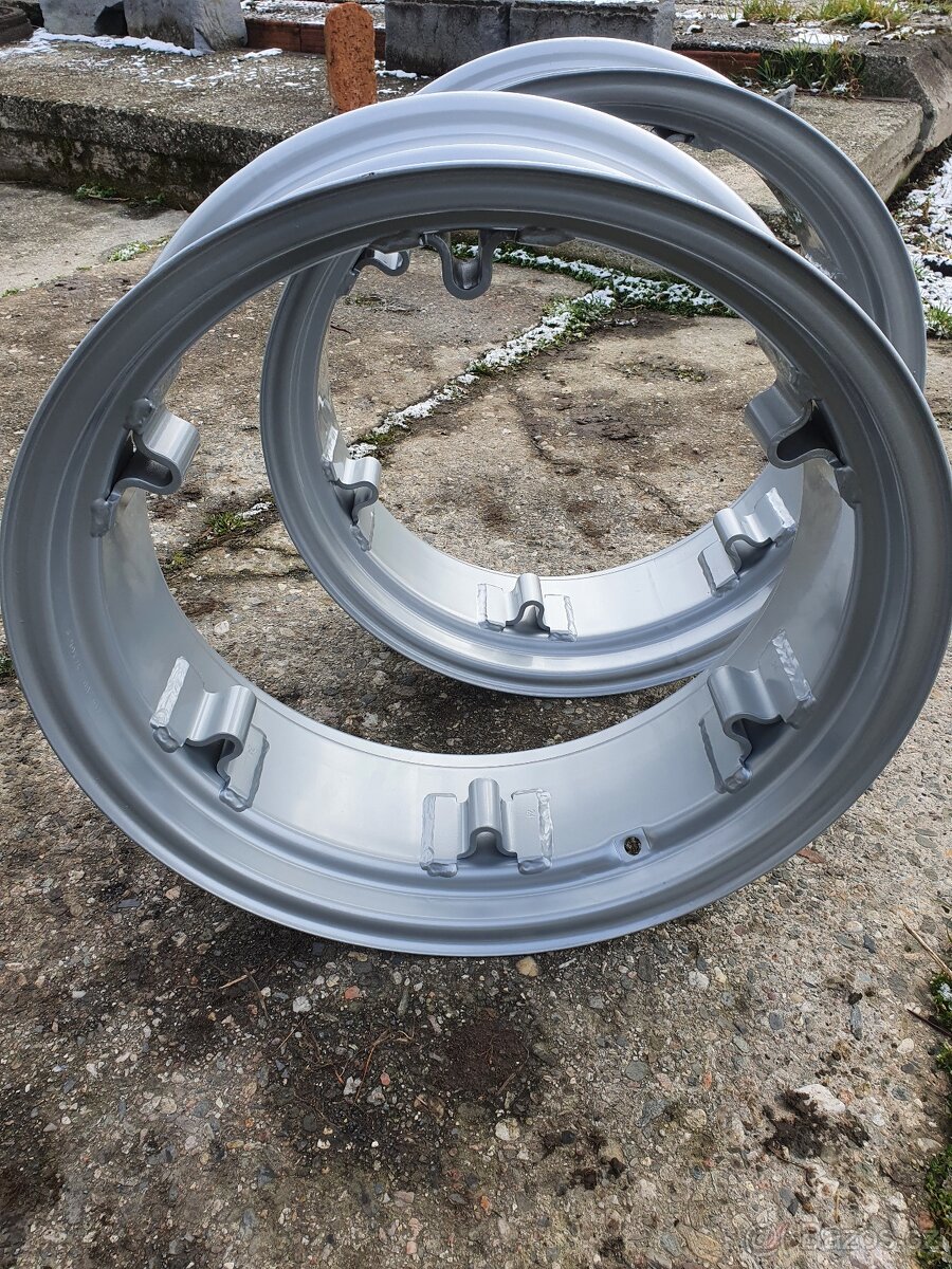 Předni Ráfky - Disky Zetor. - 2