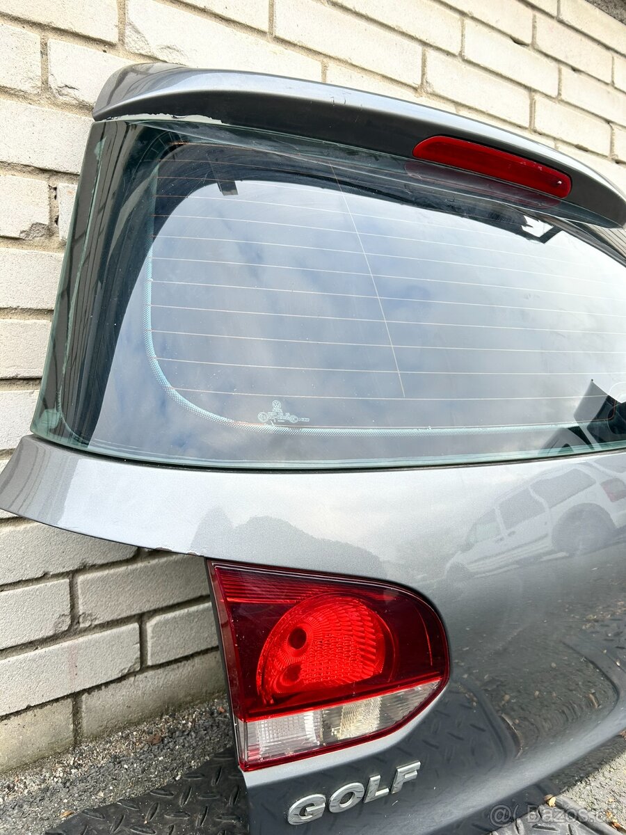 VW Golf 6 Hatchback páté dveře - 2