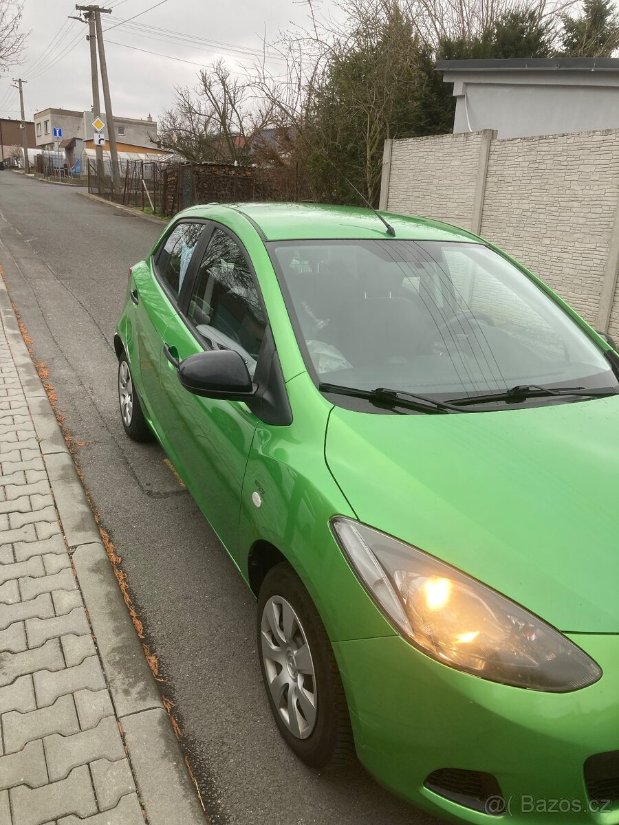 Prodám Mazda 2 1.3 55kw - 2
