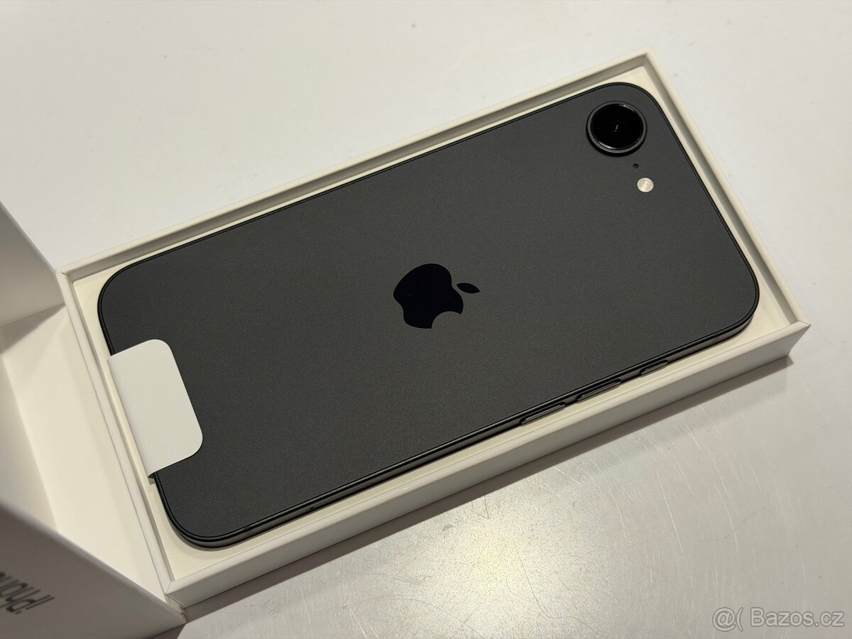 iPhone 17e, Black, 256GB - 2