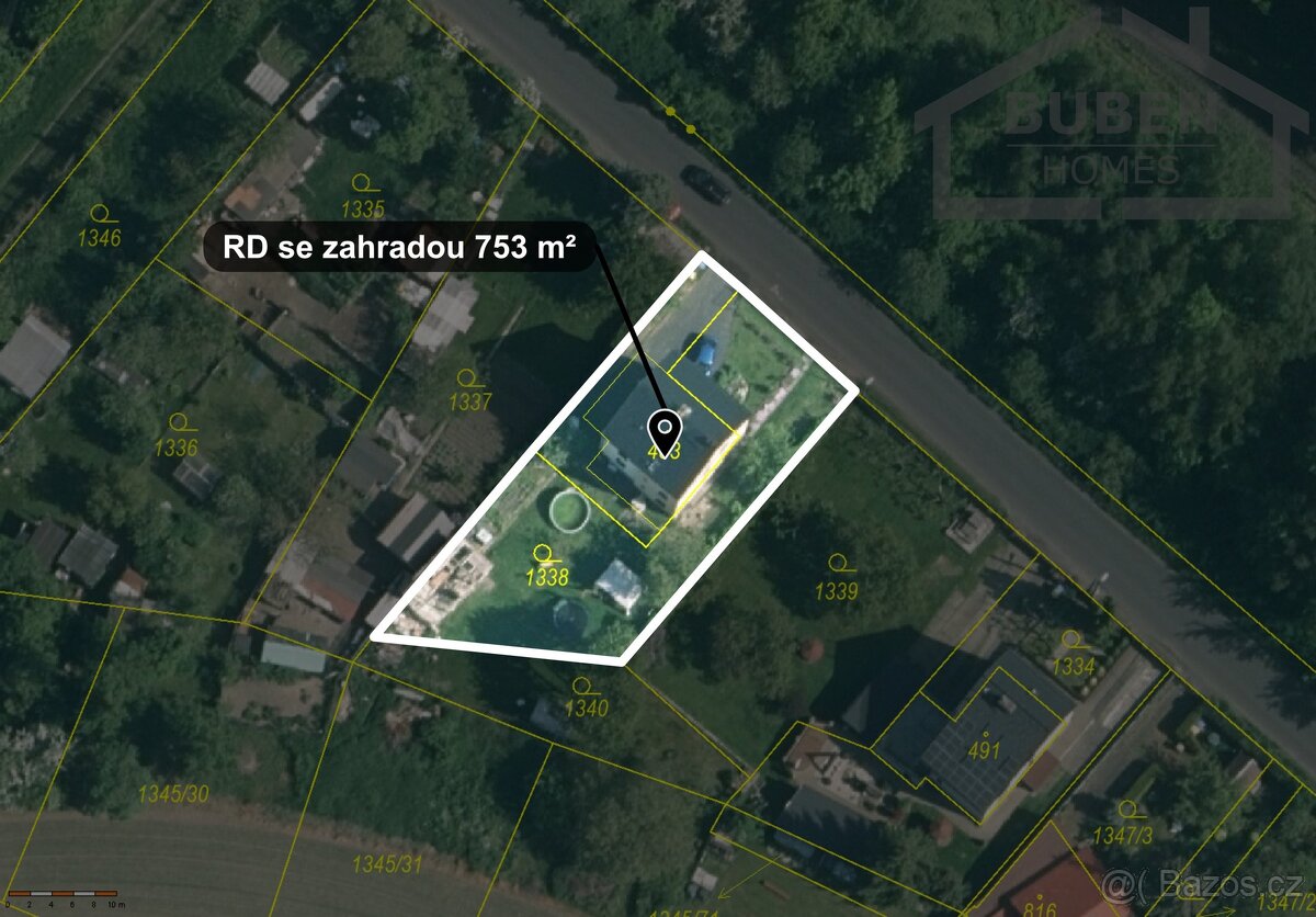 Rodinný dům (3 bytové jednotky) se zahradou 625 m2 - Cheb -  - 2