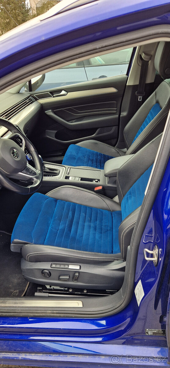 Volkswagen Passat, 140kW, Rline, tažné, matrix, webasto - 2