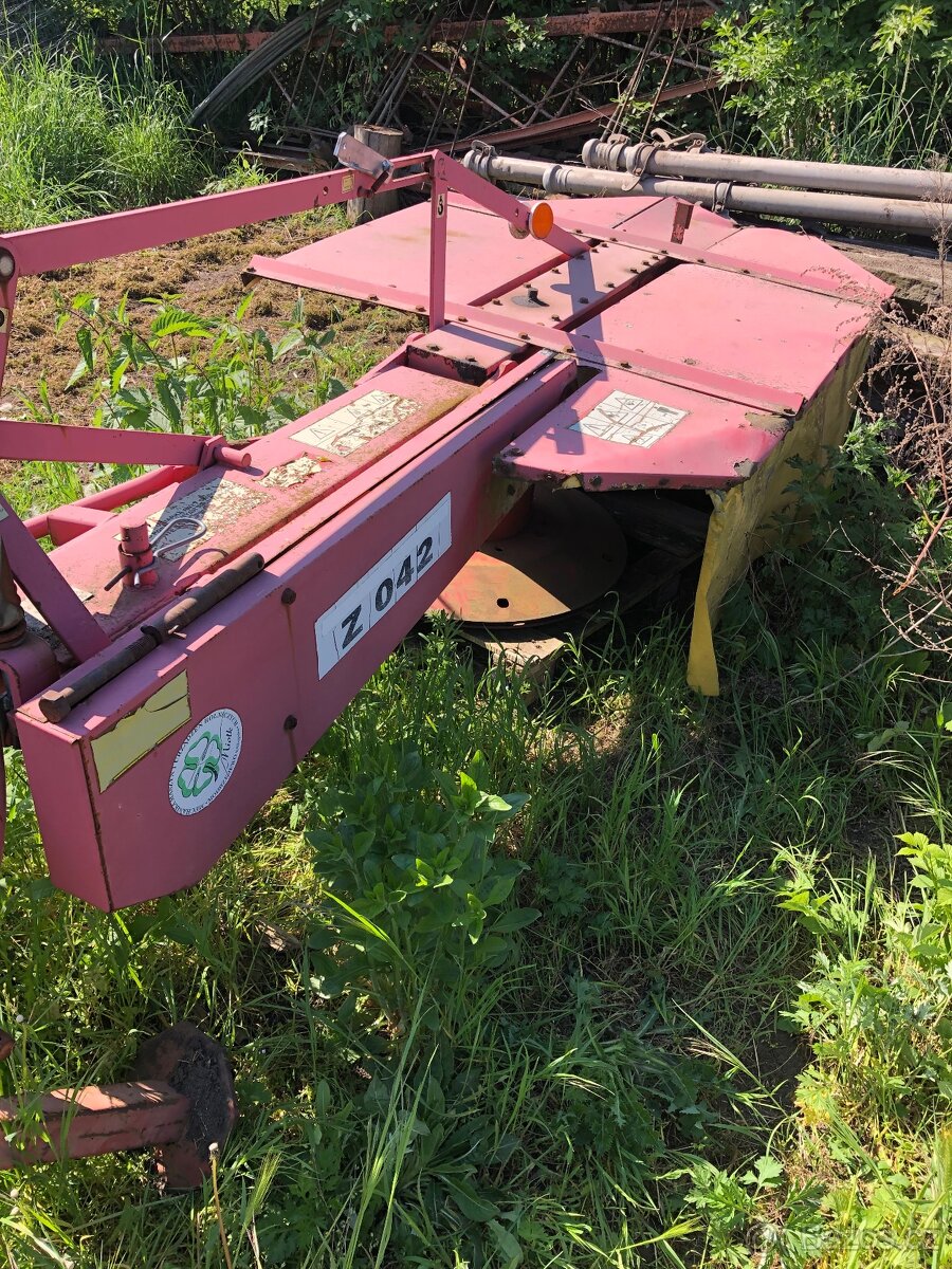 Rotační sekačka Z042 - 2