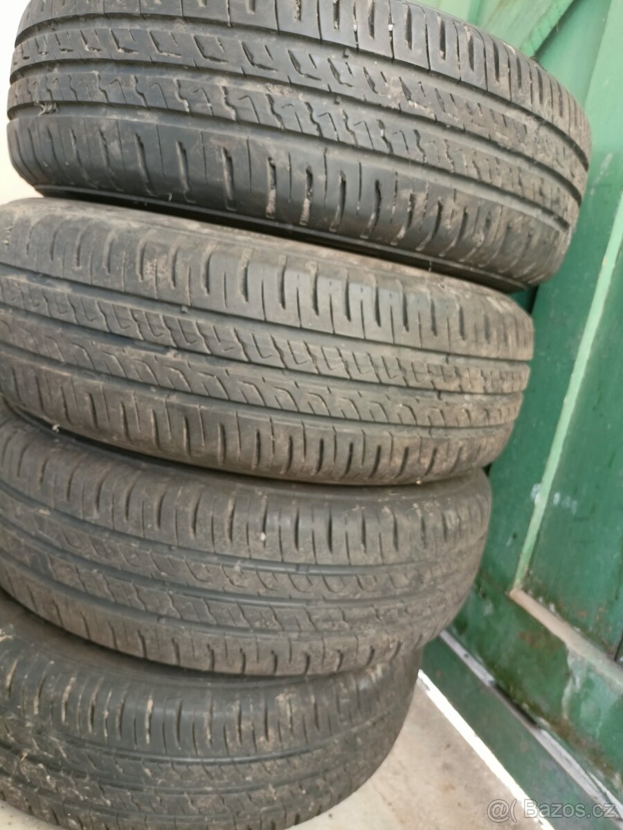 BARUM Bravuris 175/65 R14 - letní - 2