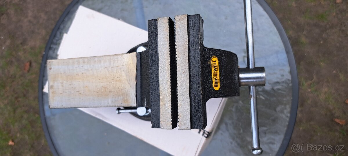 stolní svěrák, dílenský svěrák, otočný, 100 mm - 2