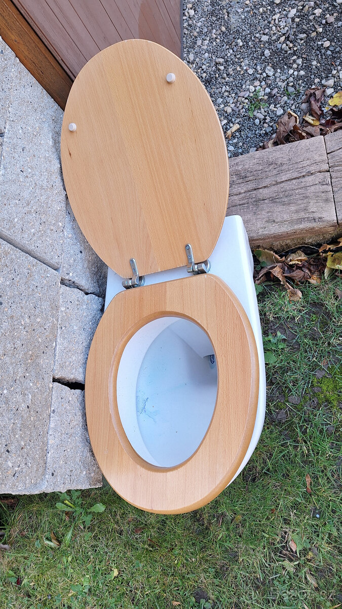 Závěsné WC Jika + prkénko - 2