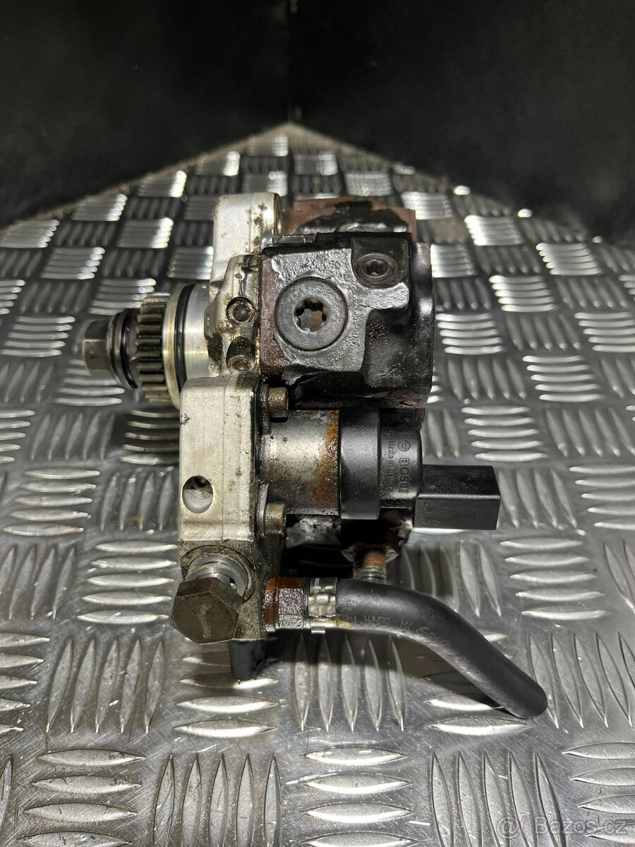 //Vstřikovací Čerpadlo Mercedes OM640 Bosch// - 2