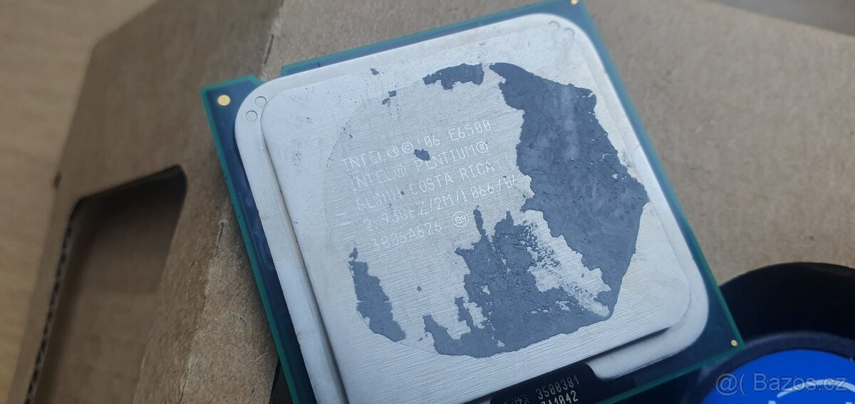 Intel E6580 vč. nepoužitého chladiče - 2