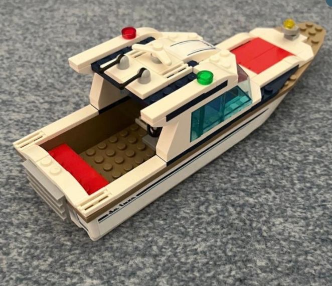 Lego City 60221 Potapěčská jachta - 2