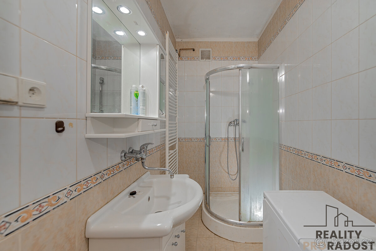 prodej rodinného domu 5+1 v Přeskačích se zahradou, RD 5+1, - 2