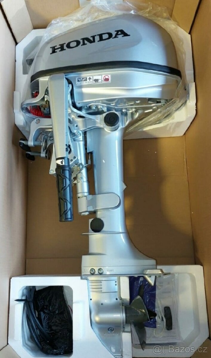 ÚPLNĚ NOVÝ LODNÍ MOTOR 6/5 HP - ZÁRUKA 5 LET - 2