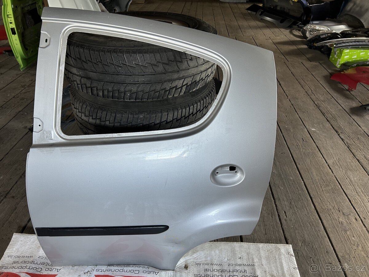 zadní dveře citroen c1 - 2
