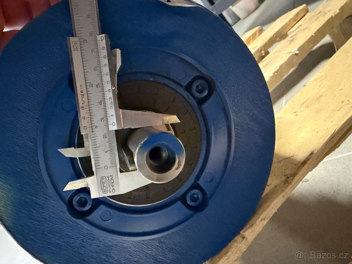 Elektromotor 2,5 kW s prevodovkou - 2