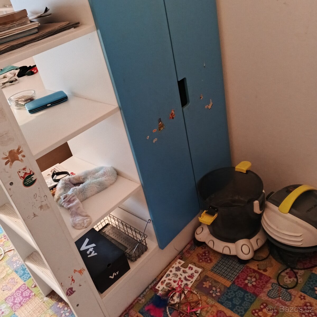 Postel se stolem SMASTAD IKEA - 2