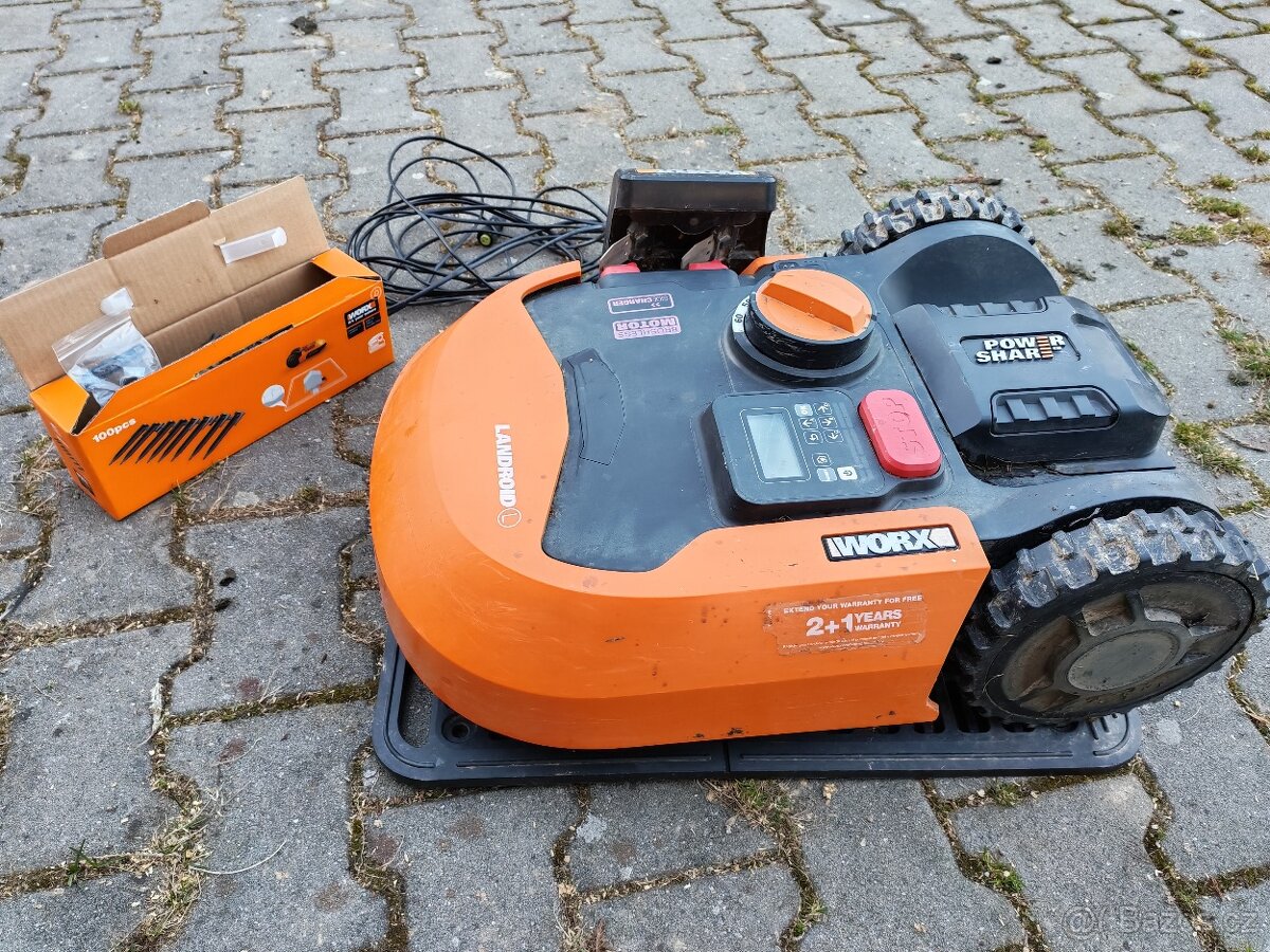 Robotická sekačka Worx Landroid L1500 - 2