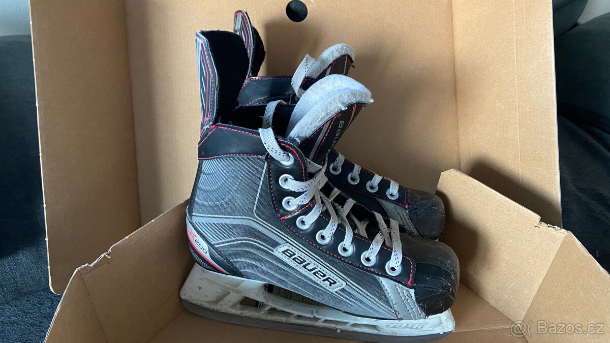 Brusle Bauer Vapor X200 - 2