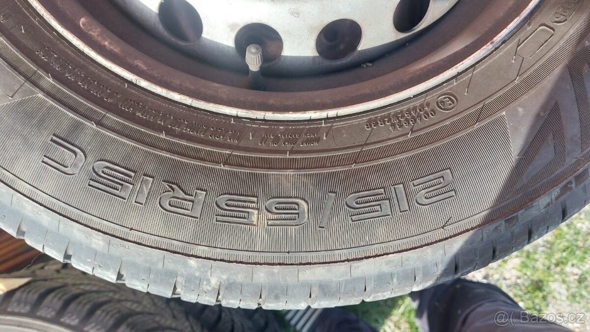 Letny pneu Ford custom - 2