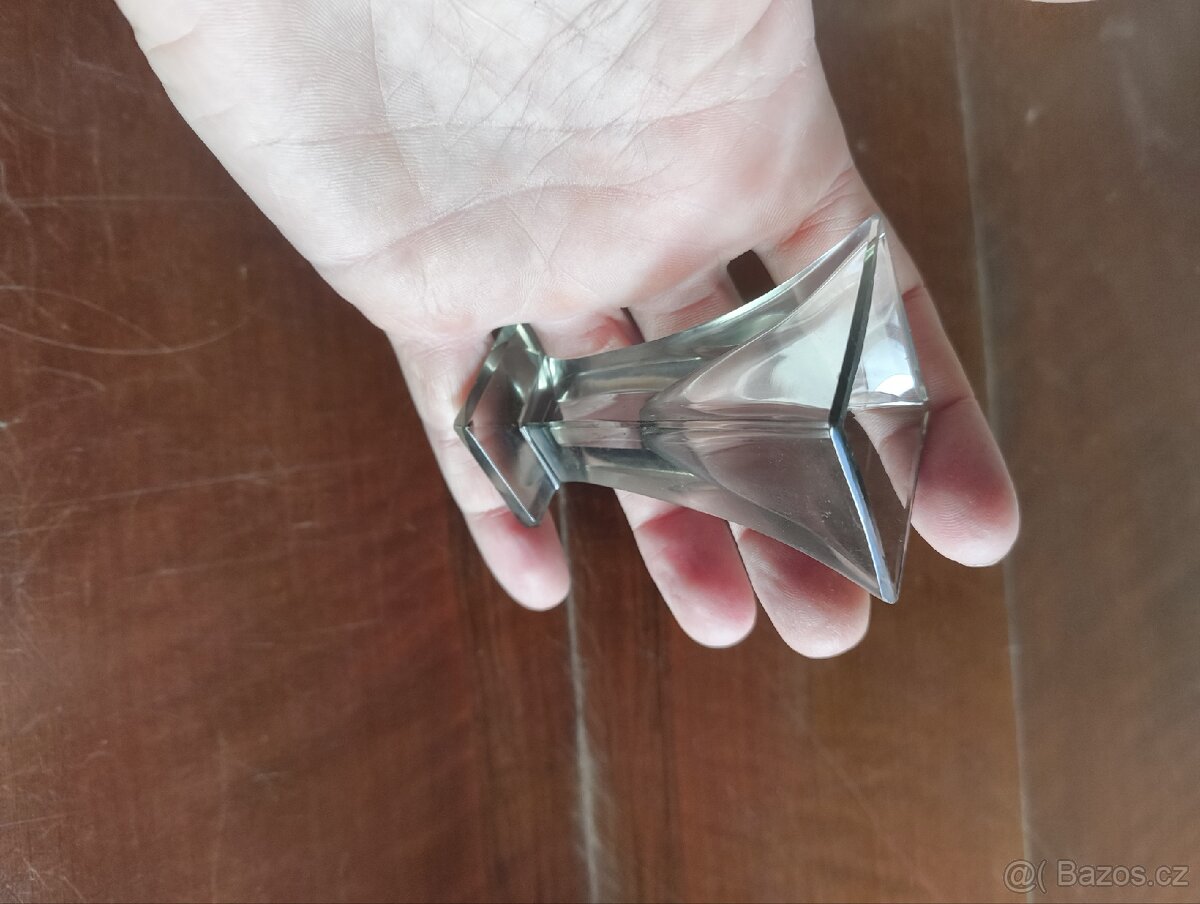 Skleněné "ozdoby" - 2