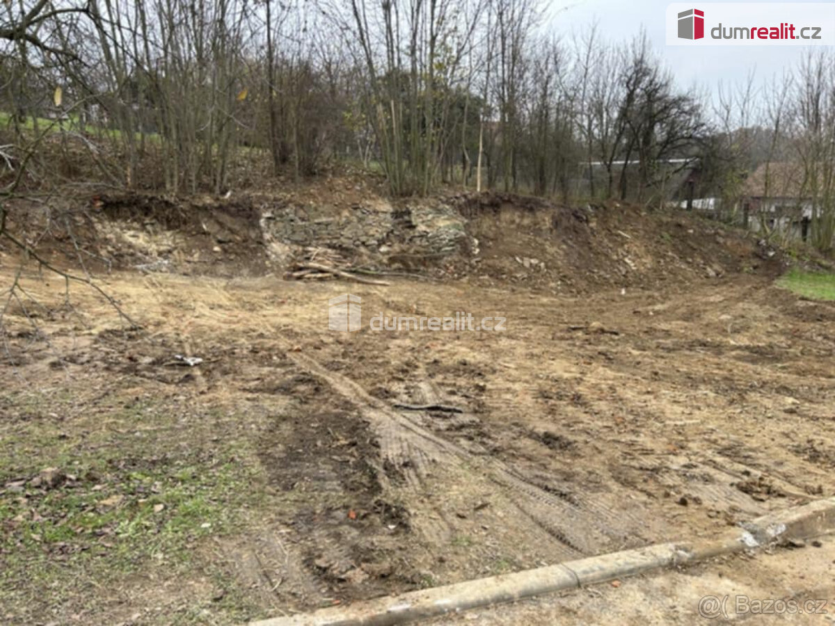 Stavební pozemek 213m2, Oprostovice - 2