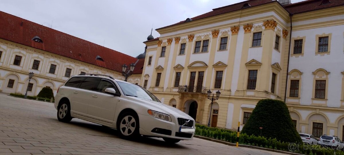 Prodám Volvo V70 2.0i 107kw idividuál lpg Stag - 2